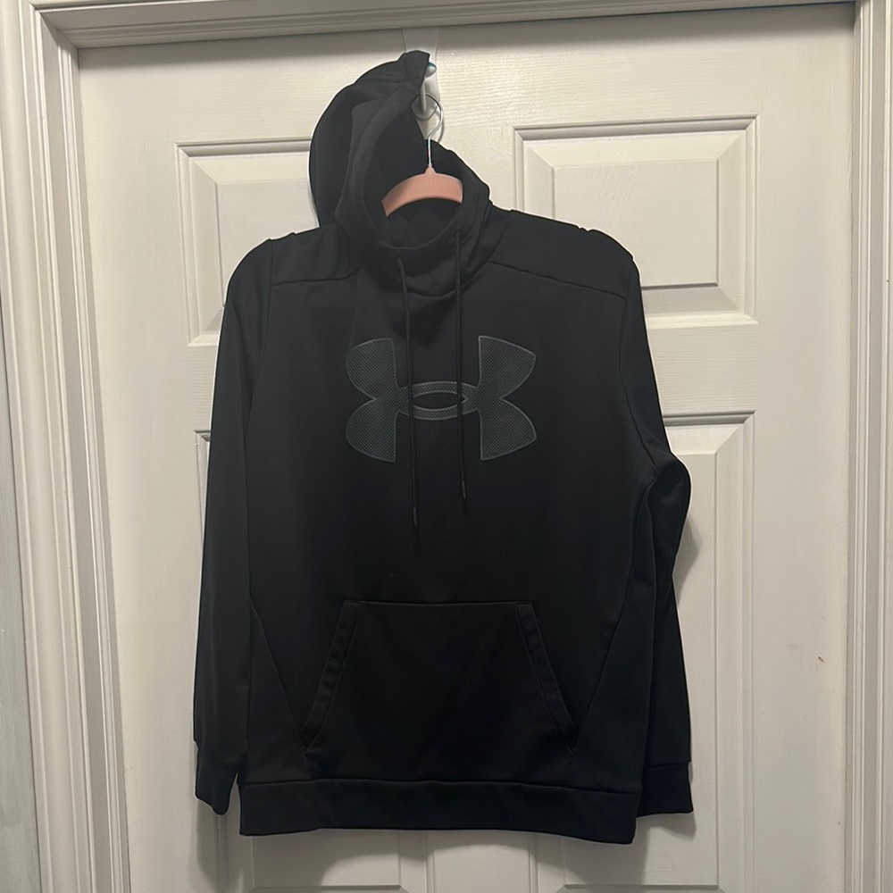 Under Armour Black Pullover Sweater